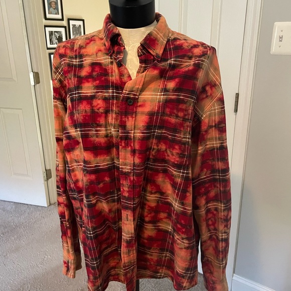 Consensus unique flannel - Picture 1 of 3